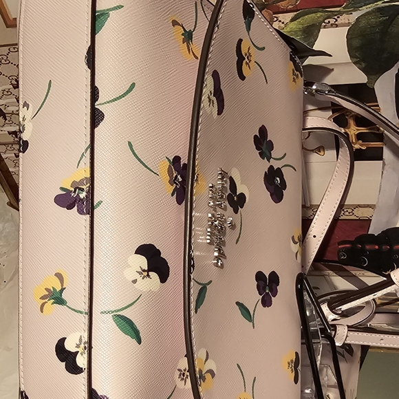 KATE SPADE Pansy Toss Prin Multi Convert Crossbody Bag - Picture 7 of 11